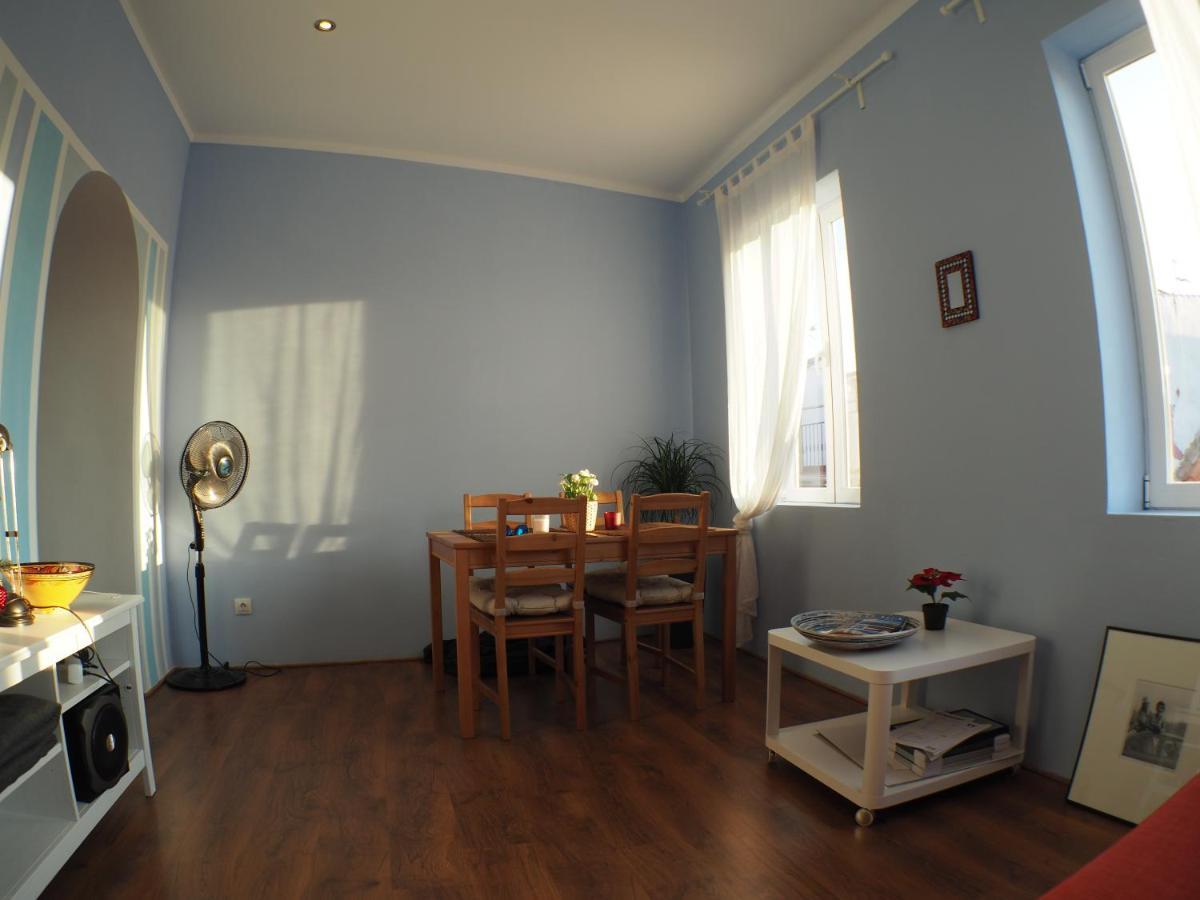 Cosy Appartment W/ Terrace In The Old City Centre Málaga Eksteriør bilde